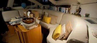 CATAMARAN SAILING CRUISE - BORA BORA: VERIFY AVAILABILITY BEFORE BOOKING!