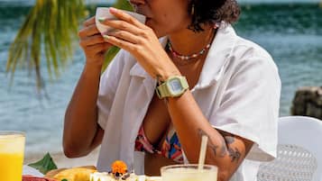 Desayuno continental incluido todos los días