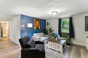 Smart-TV, Videospiele, Bücher