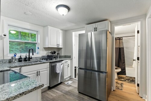 Mountain Bungalow | Nature, History| Wineries|PS5