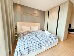 1 bedroom, iron/ironing board, free WiFi