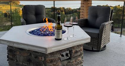 NEW LISTING! Elegant, Dramatic Mountain/Lake Views! 20 Mins to Yellowstone NP!