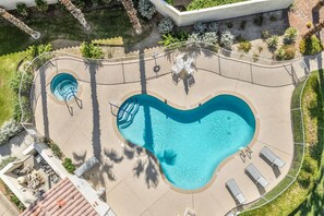 Luokittelematon kuva, 4 kautta 45, painike