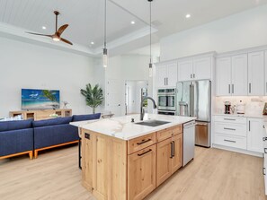 House, Multiple Beds (Pet friendly home with pool, hot tub ) | Private kitchen - Pet Friendly Home With Pool, hot tub and Outdoor Kitchen (Marco Island)