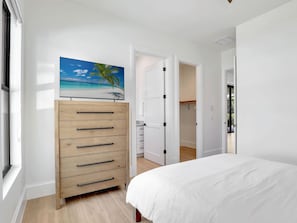 Casa, várias camas (Pet friendly home with pool, hot tub ) | 4 quartos