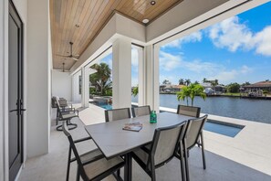 House, Multiple Beds (Opulent custom waterfront home with h) | Outdoor dining - Opulent Custom Waterfront Home With Heated Pool and spa (Marco Island)