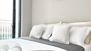 1 室のベッドルーム、アイロン / アイロン台、WiFi、ベッドシーツ