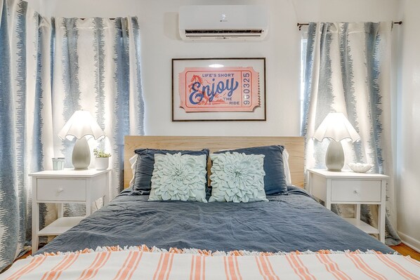 1 bedroom, iron/ironing board, free WiFi, bed sheets