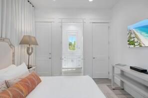 4 bedrooms, iron/ironing board, travel cot, free WiFi