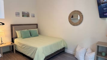 1 Schlafzimmer, Schreibtisch, Bügeleisen/Bügelbrett, kostenloses WLAN