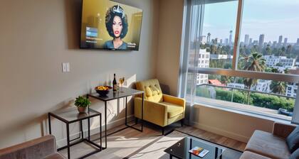 Vibrant 3BR Apart-Hotel • Spacious Comfort in Central Los Angeles