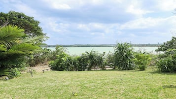 Deluxe Villa, 2 Bedrooms, Non Smoking, Kitchen | Terrace/patio