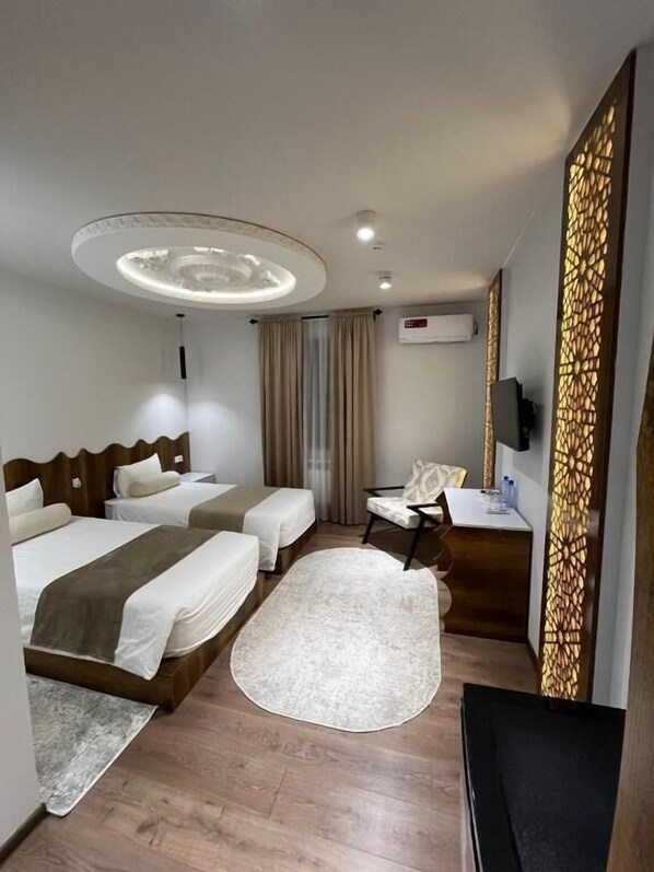 Soundproofing, free WiFi