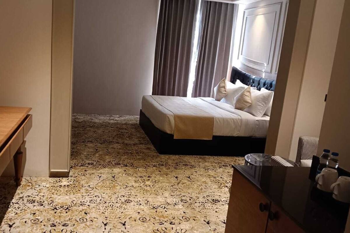 Luxury Suite