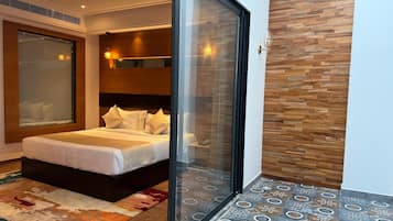 Phòng đôi Premium | Màn/rèm cản sáng, bàn ủi/dụng cụ ủi quần áo