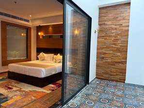 Premium Double Room | Blackout curtains, iron/ironing board, free WiFi