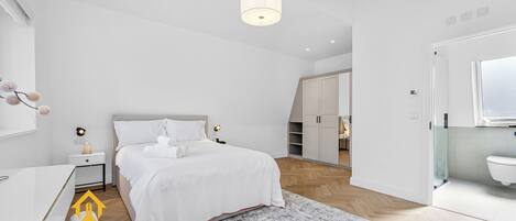 1 غرفة نوم ومكواة/لوح كي وواي فاي مجانًا