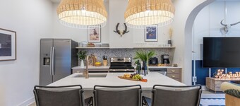 Sleeps 24 | Rooftop, Game Room & Outdoor Spaces | Just 10 Min to Broadway