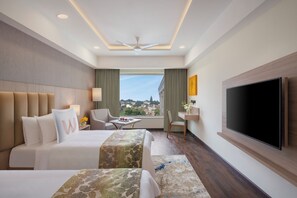 Minibar, in-room safe, desk, laptop workspace