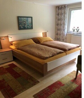 2 bedrooms, free WiFi, bed sheets