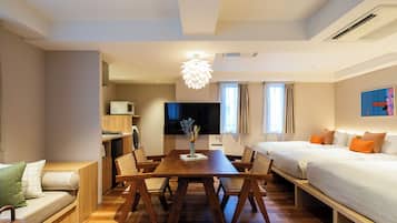 Executive Family Studio Apartment | Iron/ironing board, free WiFi, bed sheets