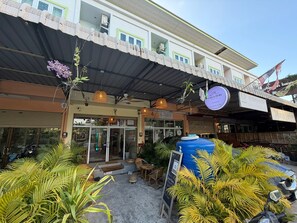 Fachada da propriedade