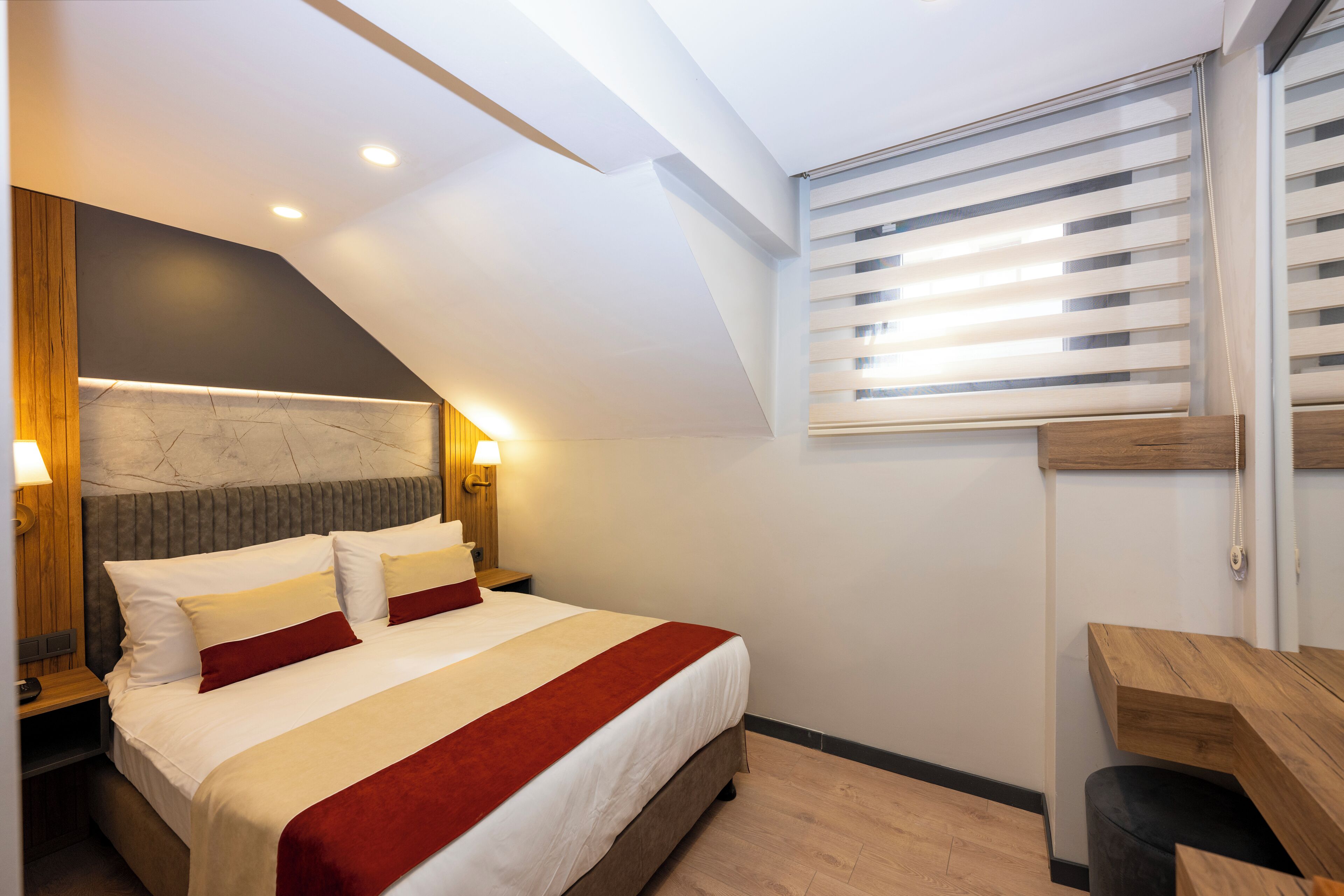 Economy-rum | Egyptiska bomullslakan, sängtillbehör av högsta kvalitet och skrivbord