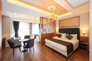 Egyptian cotton sheets, premium bedding, desk, free WiFi - HARMONI HOTEL NEAR HAGIA SOFIA (İstanbul)