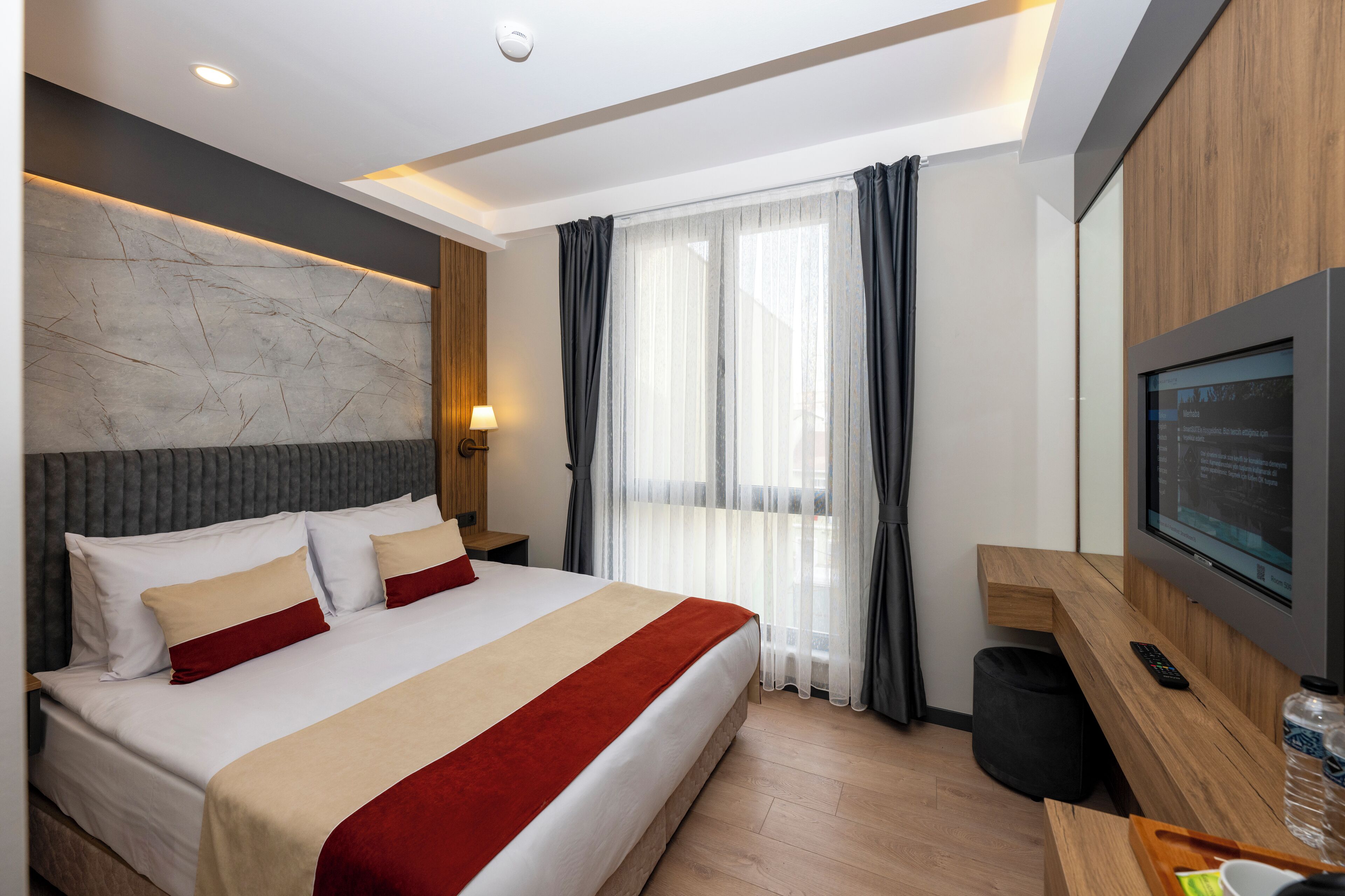 Comfort dubbelrum | Egyptiska bomullslakan, sängtillbehör av högsta kvalitet och skrivbord