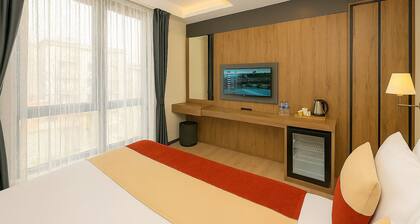 HARMONI HOTEL NEAR HAGIA SOFIA