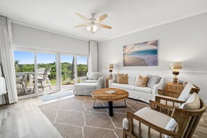 Smart TV - New! Ground Floor Gem~Pool~Hot Tub~Sauna~Beach Manor 108~Starfish Sands (Destin)