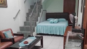 Comfort House, Balcony | Living area
