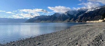 Lake Hawea Little Maude Snug