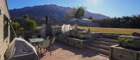 تناول الطعام بالخارج