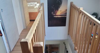 Holiday Home 'Ferienhaus Schw Agnes' with Lake View, Private Terrace & Wi-Fi