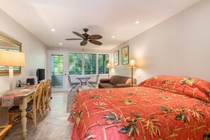 Strykejern/-brett, internettilgang og sengetøy