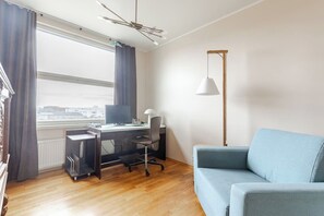 Smart-TV, Videospiele, DVD-Player, Bücher