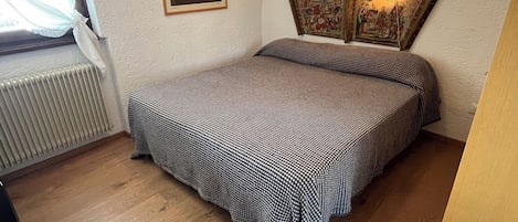 1 bedroom, Internet