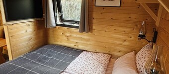 Chalet 'Josef' with Private Terrace, Private Garden and Wi-Fi