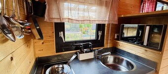 Chalet 'Josef' with Private Terrace, Private Garden and Wi-Fi