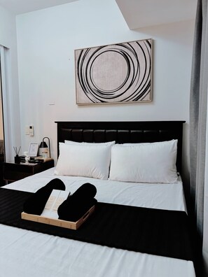 1 bedroom, iron/ironing board, Internet