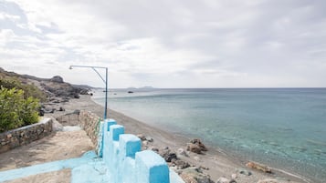 Nær stranden
