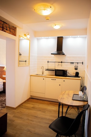 Family Room, City View