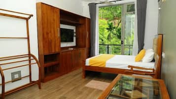 Double Room, Balcony, River View