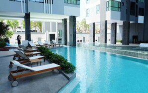 Apartment, 2 Bedrooms, Accessible, Smoking | Pool | Outdoor pool