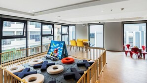 Children’s area - Exclusive Sea View 2 Bed Room High Floor 2 Balcony (Pattaya)