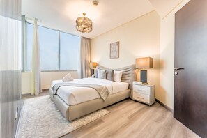 2 bedrooms, in-room safe, iron/ironing board, free WiFi