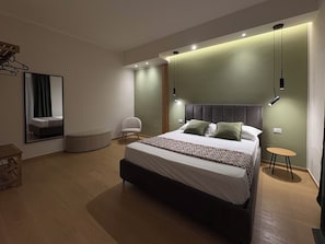 5 Schlafzimmer, WLAN, Bettwäsche