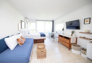 1 bedroom, in-room safe, iron/ironing board, free WiFi