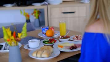 Desayuno buffet incluido todos los días
